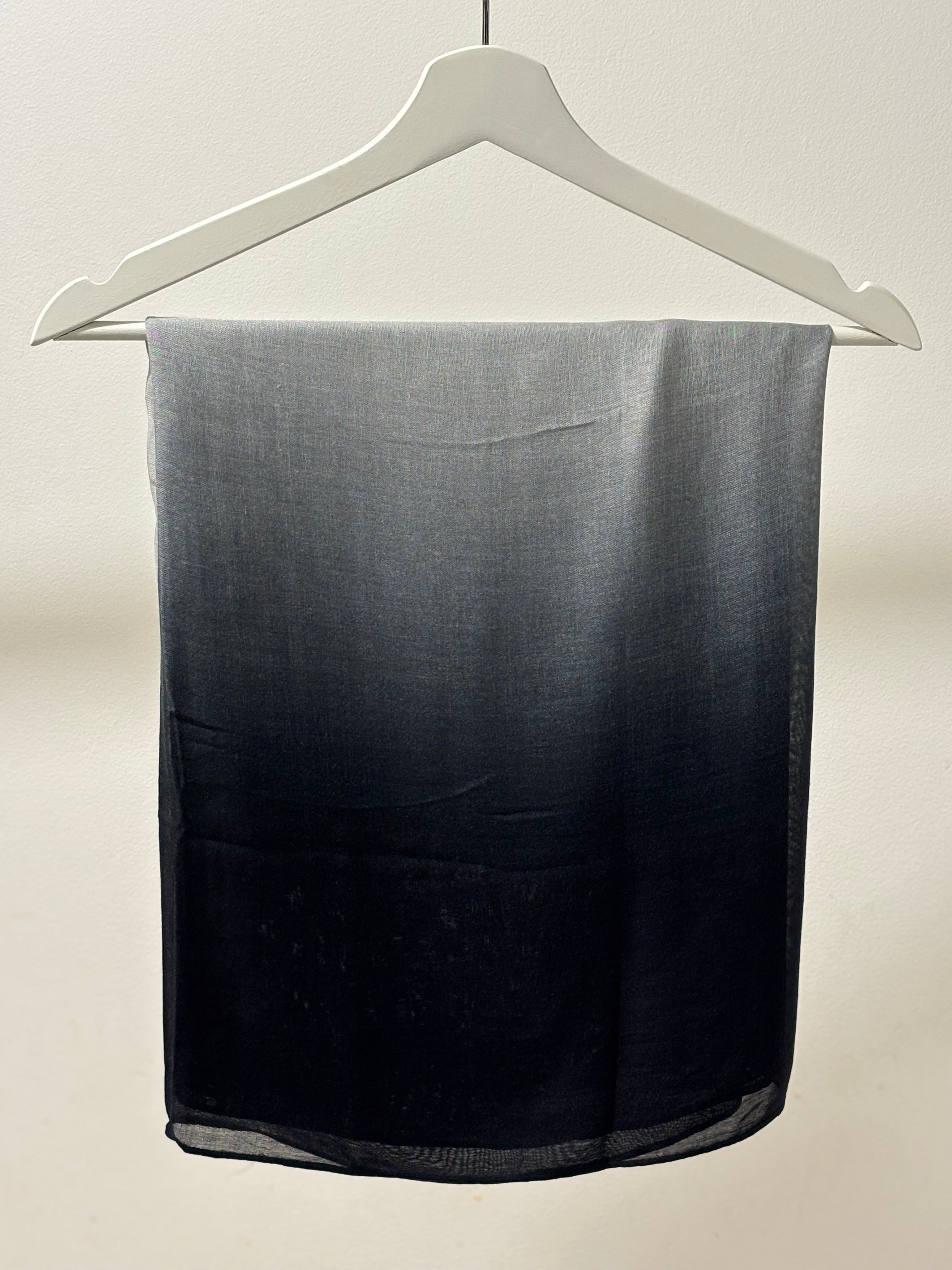 Modal Scarf - Obsidian