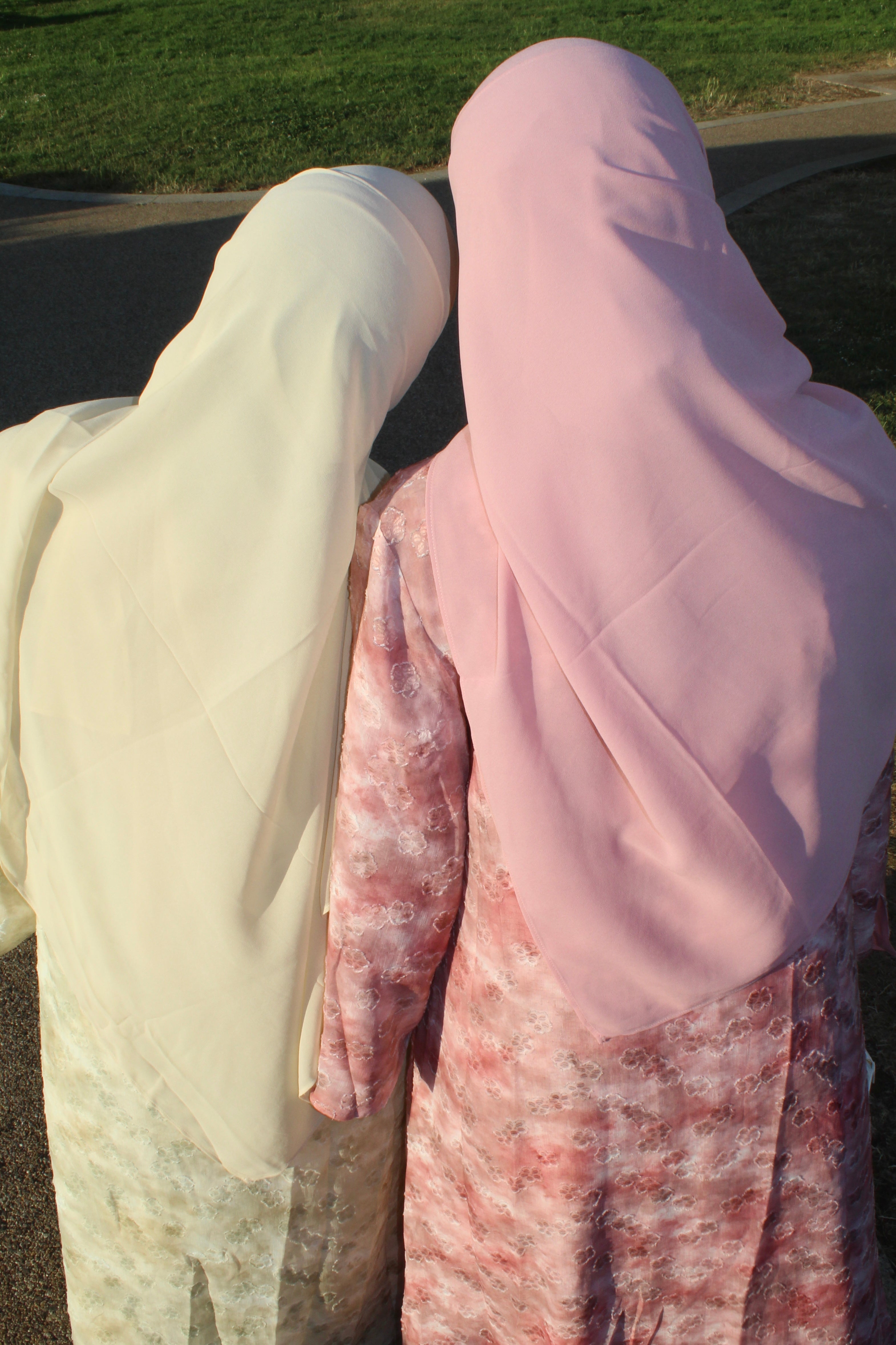 Hana Butter Yellow Floral Abaya