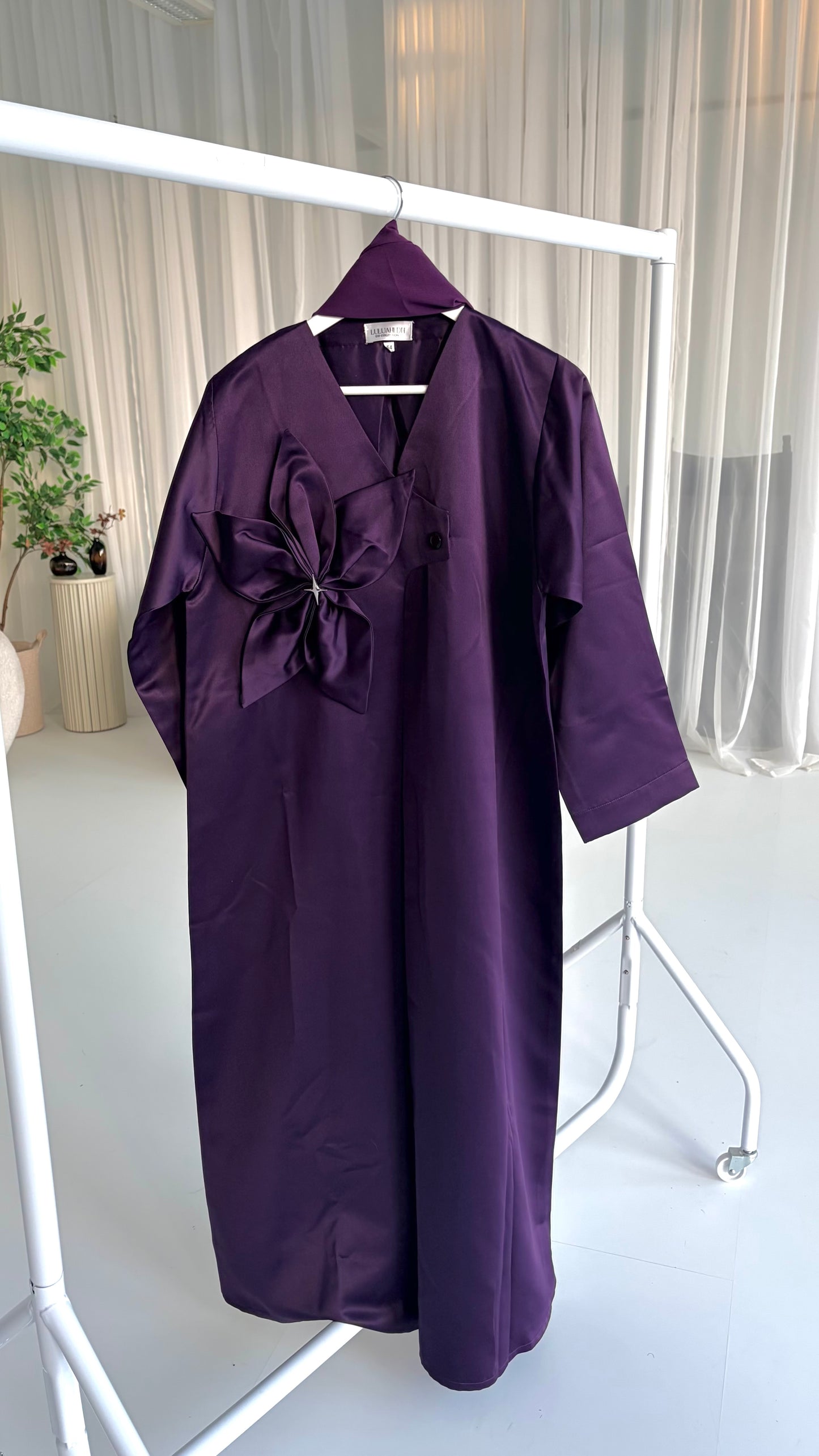 The Bloom Abaya